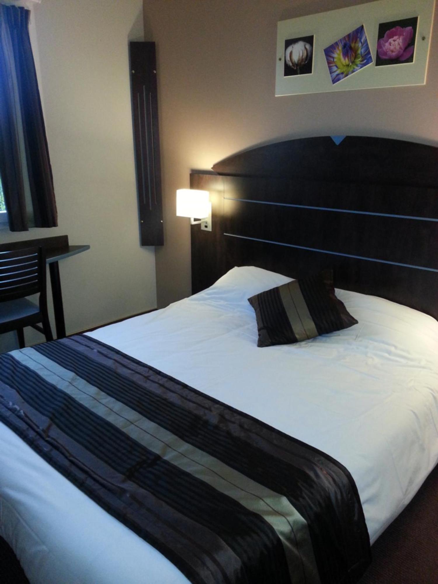 Hotel Akena City Caudry Εξωτερικό φωτογραφία