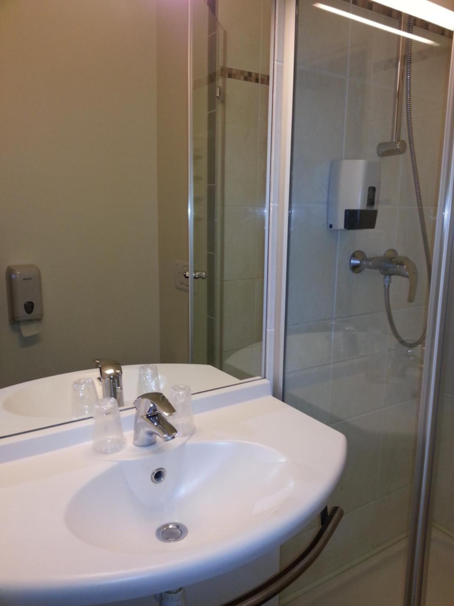Hotel Akena City Caudry Εξωτερικό φωτογραφία