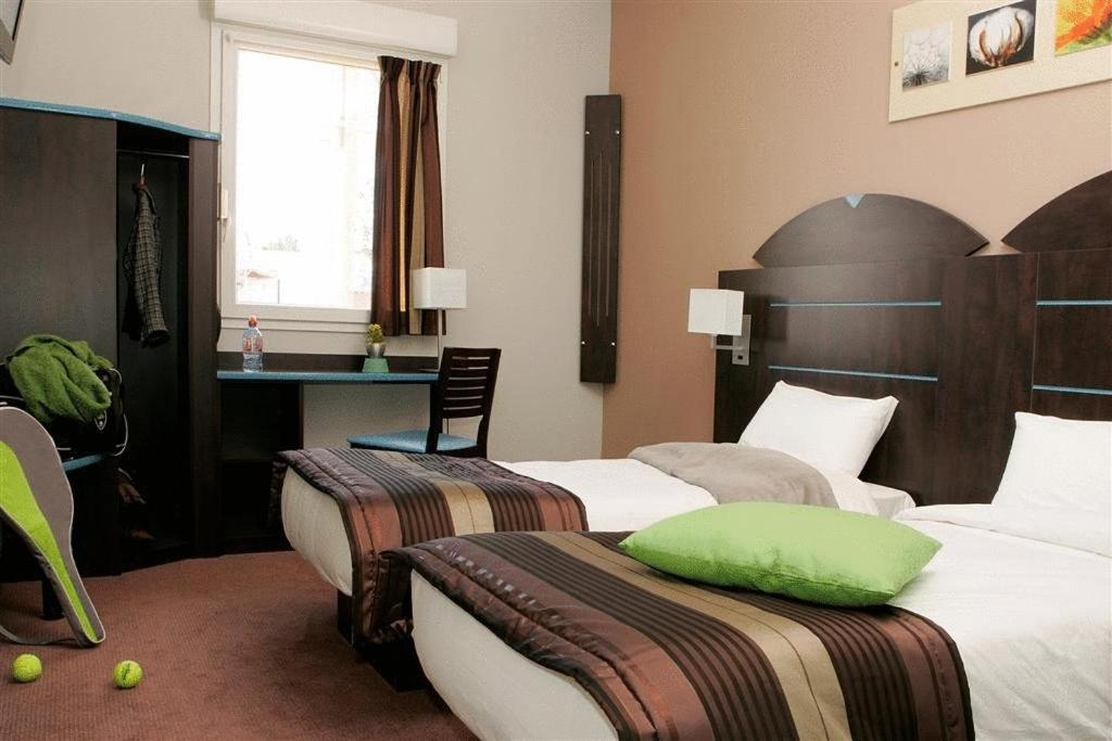 Hotel Akena City Caudry Εξωτερικό φωτογραφία